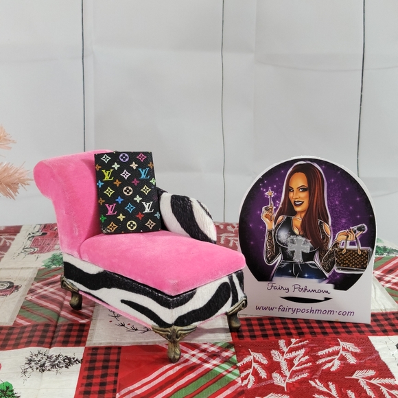 Louis Vuitton Murakami Noir Monogram Mirror and Case Authentic - Picture 9 of 14